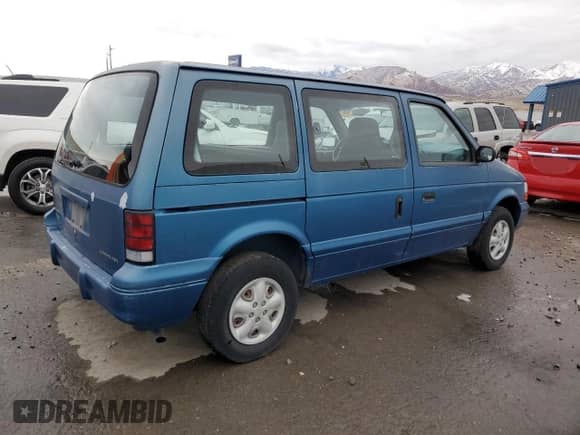 1994 Dodge Caravan with VIN 2B4GH2531RR742512, listed as a Copart auction lot 78172794 with 120,838 mi miles and Clean title. Bid and sale history available at DreamBid. Image 3.