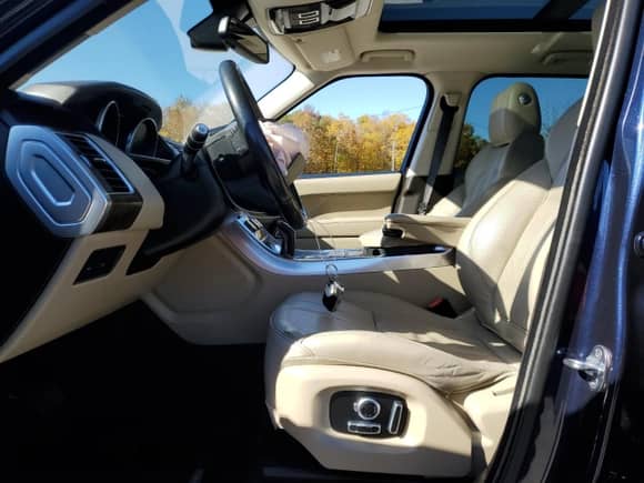 2016 Land Rover Range Rover Sport HSE with VIN SALWR2VF9GA636521, listed as a Copart auction lot 87266815 with 129,995 mi miles and Salvage title. Bid and sale history available at DreamBid. Image 7.