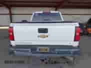 2016 Chevrolet Silverado 2500HD LT z VIN 1GC1KVE88GF247168, wystawiony jako IAAI lot #40907712 z przebiegiem Nie podano mil oraz . Historia ofert i sprzedaży dostępna na DreamBid. Obrazek 16.