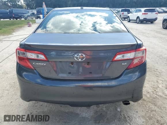 2012 Toyota Camry L z VIN 4T1BF1FK9CU160411, wystawiony jako Copart lot #86804265 z przebiegiem 132 949 mil mil oraz Szkoda całkowita • Salvage title. Historia ofert i sprzedaży dostępna na DreamBid. Obrazek 6.
