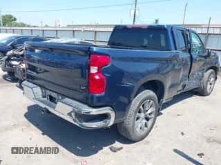 2020 Chevrolet Silverado 1500 LT z VIN 1GCRWCED1LZ162366, wystawiony jako IAAI lot #43170947 z przebiegiem 96 100 mil mil oraz . Historia ofert i sprzedaży dostępna na DreamBid. Obrazek 4.