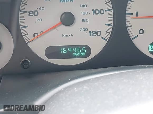 2004 Dodge Caravan SXT with VIN 2D4GP44L74R575054, listed as a IAAI auction lot 42620028 with 169,465 mi miles and . Bid and sale history available at DreamBid. Image 12.