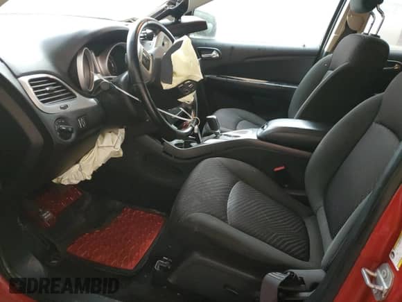 2019 Dodge Journey SE z VIN 3C4PDDBG1KT789866, wystawiony jako Copart lot #49787645 z przebiegiem 65 370 mil mil oraz Szkoda całkowita • Salvage title. Historia ofert i sprzedaży dostępna na DreamBid. Obrazek 7.