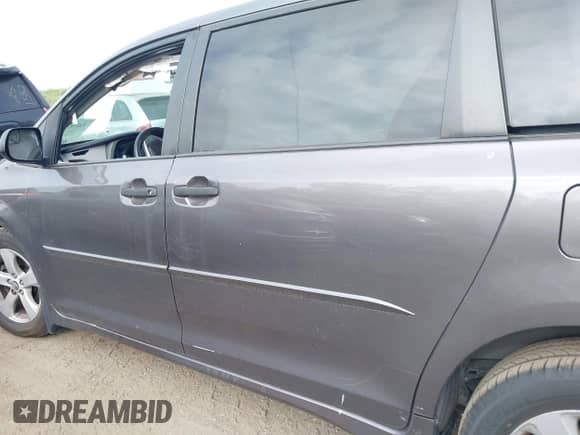 2019 Toyota Sienna L with VIN 5TDZZ3DC1KS991776, listed as a IAAI auction lot 42060254 with 29,377 mi miles and . Bid and sale history available at DreamBid. Image 14.
