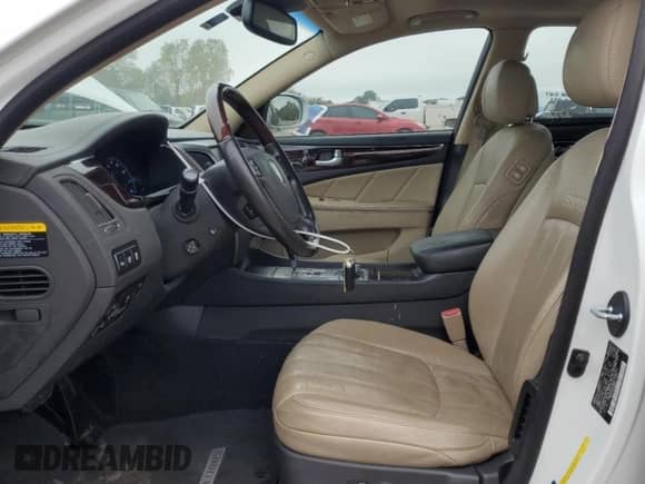2013 Hyundai Equus Signature with VIN KMHGH4JH6DU058028, listed as a Copart auction lot 90264545 with 123,863 mi miles and Clean title. Bid and sale history available at DreamBid. Image 7.