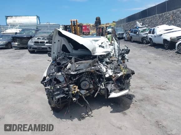 2019 BMW 5 Series 540i with VIN WBAJE5C52KG919922, listed as a IAAI auction lot 43174157 with Not provided miles and . Bid and sale history available at DreamBid. Image 11.