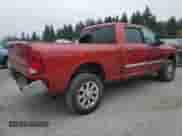 2010 Dodge 2500 SLT z VIN 3D7UT2CL8AG106967, wystawiony jako Copart lot #71100875 z przebiegiem 176 824 mil mil oraz Szkoda całkowita • Salvage title. Historia ofert i sprzedaży dostępna na DreamBid. Obrazek 3.