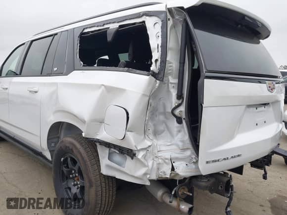 2021 Cadillac Escalade ESV с VIN 1GYS3PKLXMR324178, выставлен на аукционе IAAI как лот 42035022 с пробегом 35 448 миль миль и . История ставок и продаж доступна на DreamBid. Изображение 19.