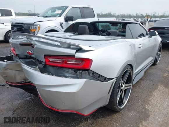 2016 Chevrolet Camaro 2SS с VIN 1G1FH3D72G0158192, выставлен на аукционе IAAI как лот 41875714 с пробегом 79 913 миль миль и . История ставок и продаж доступна на DreamBid. Изображение 4.