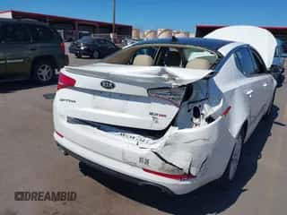 2013 KIA OPTIMA с VIN SXXGN4A75DG170636, выставлен на аукционе IAAI как лот 43096697 с пробегом 83 396 миль миль и . История ставок и продаж доступна на DreamBid. Изображение 6.
