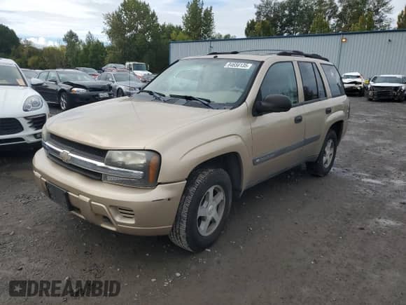 2004 Chevrolet TrailBlazer LT с VIN 1GNDT13SX42266008, выставлен на аукционе Copart как лот 84656135 с пробегом 221 182 миль миль и Списание • Salvage title. История ставок и продаж доступна на DreamBid. Изображение 1.
