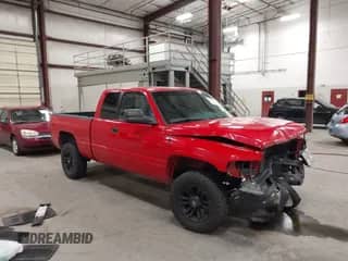 2000 Dodge 1500 with VIN 1B7HF13Z8YJ102153, listed as a IAAI auction lot 42765461 with Not provided miles and . Bid and sale history available at DreamBid. Image 1.