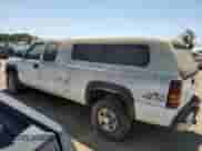2001 Chevrolet Silverado 2500HD LS z VIN 1GCHK29U81E232882, wystawiony jako Copart lot #59601115 z przebiegiem Nie podano mil oraz Szkoda całkowita • Salvage title. Historia ofert i sprzedaży dostępna na DreamBid. Obrazek 2.