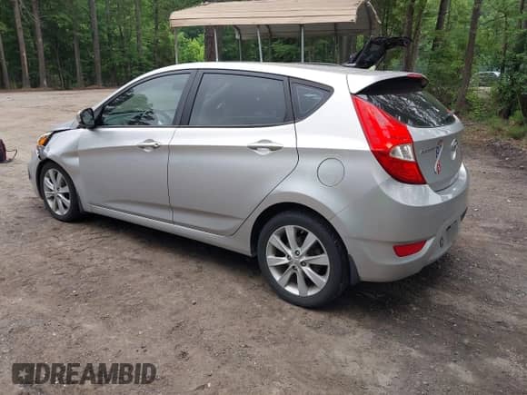 2014 Hyundai Accent SE с VIN KMHCU5AE0EU183646, выставлен на аукционе IAAI как лот 42475070 с пробегом 110 049 миль миль и . История ставок и продаж доступна на DreamBid. Изображение 3.