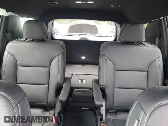 2025 Chevrolet Traverse AWD LT с VIN 1GNEVGRSXSJ243503, выставлен на аукционе Copart как лот 62926085 с пробегом 1 736 миль миль и Списание • Salvage title. История ставок и продаж доступна на DreamBid. Изображение 10.