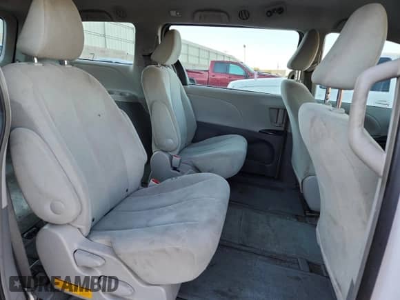 2014 Toyota Sienna L with VIN 5TDZK3DCXES467793, listed as a Copart auction lot 83985505 with 200,913 mi miles and Clean title. Bid and sale history available at DreamBid. Image 11.