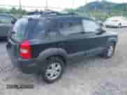 2008 Hyundai Tucson SE with VIN KM8JN72D28U827254, listed as a IAAI auction lot 42746223 with 78,466 mi miles and . Bid and sale history available at DreamBid. Image 4.