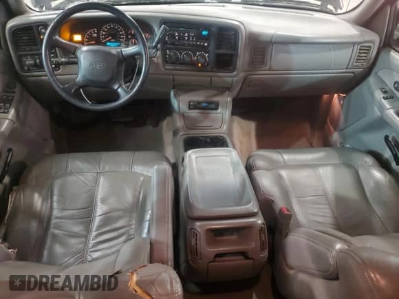 2002 Chevrolet Silverado 1500HD LT с VIN 1GCGK13U52F228296, выставлен на аукционе Copart как лот 84144964 с пробегом 136 379 миль миль и Списание • Salvage title. История ставок и продаж доступна на DreamBid. Изображение 8.