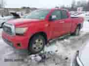 2008 Toyota Tundra Limited с VIN 5TBBV58108S516266, выставлен на аукционе IAAI как лот 41596649 с пробегом 324 609 миль миль и . История ставок и продаж доступна на DreamBid. Изображение 17.