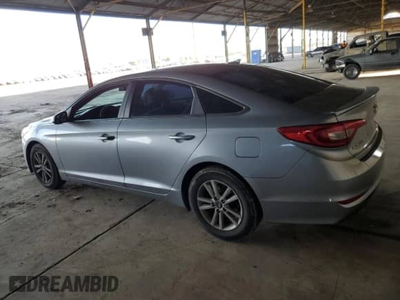 2015 Hyundai Sonata SE z VIN 5NPE24AF4FH224121, wystawiony jako Copart lot #87313825 z przebiegiem Nie podano mil oraz Szkoda całkowita • Salvage title. Historia ofert i sprzedaży dostępna na DreamBid. Obrazek 2.