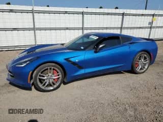 2014 Chevrolet Corvette Z51 2LT z VIN 1G1YK2D76E5131145, wystawiony jako Copart lot #54591555 z przebiegiem 52 025 mil mil oraz Szkoda całkowita • Salvage title. Historia ofert i sprzedaży dostępna na DreamBid. Obrazek 1.