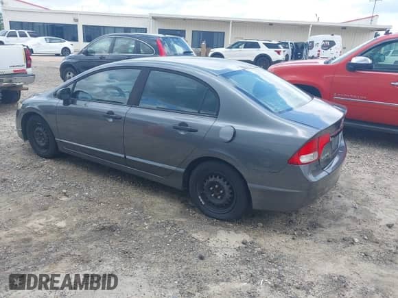 2011 Honda Civic with VIN 19XFA1E37BE015377, listed as a IAAI auction lot 42490526 with 329,430 mi miles and . Bid and sale history available at DreamBid. Image 3.