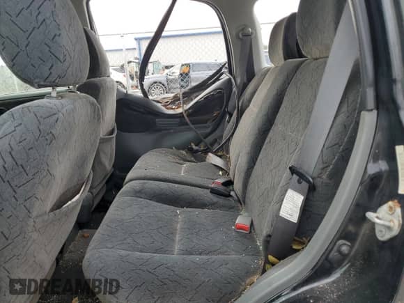 2001 Chevrolet Tracker LT с VIN 2CNBE634416919578, выставлен на аукционе Copart как лот 76677934 с пробегом Не указан миль и Списание • Salvage title. История ставок и продаж доступна на DreamBid. Изображение 11.
