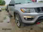 2019 Jeep Compass Trailhawk with VIN 3C4NJDDB7KT671080, listed as a Copart auction lot 60645655 with 131,581 mi miles and Salvage title. Bid and sale history available at DreamBid. Image 14.