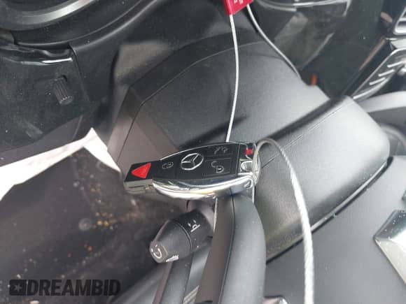 2017 Mercedes-Benz GLS 63 AMG z VIN 4JGDF7FE8HA911383, wystawiony jako IAAI lot #42526928 z przebiegiem 73 307 mil mil oraz . Historia ofert i sprzedaży dostępna na DreamBid. Obrazek 11.