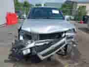 2011 Chevrolet Colorado 1LT z VIN 1GCHTCFEXB8131732, wystawiony jako IAAI lot #42595193 z przebiegiem 129 689 mil mil oraz . Historia ofert i sprzedaży dostępna na DreamBid. Obrazek 13.