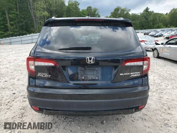 2021 Honda Pilot Black Edition with VIN 5FNYF6H75MB043522, listed as a Copart auction lot 70170255 with 111,877 mi miles and Salvage title. Bid and sale history available at DreamBid. Image 6.