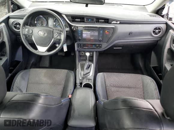 2019 Toyota Corolla SE с VIN 2T1BURHE6KC131122, выставлен на аукционе Copart как лот 86996665 с пробегом 94 507 миль миль и Чистый • Clean title. История ставок и продаж доступна на DreamBid. Изображение 8.