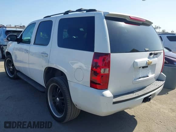 2007 Chevrolet Tahoe LTZ с VIN 1GNFC130X7R105323, выставлен на аукционе IAAI как лот 42533832 с пробегом 230 946 миль миль и . История ставок и продаж доступна на DreamBid. Изображение 3.