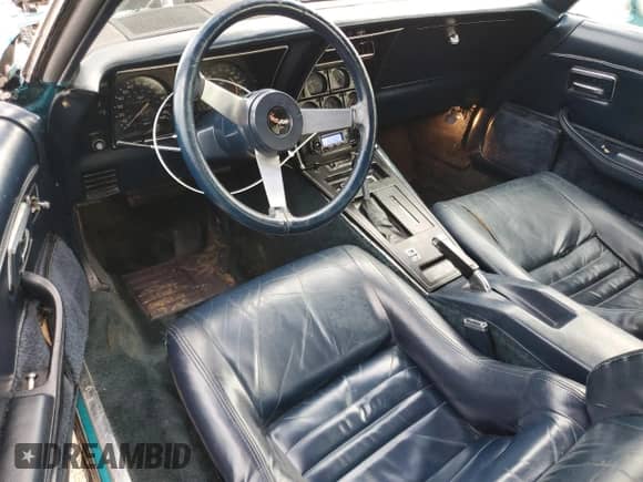 1979 Chevrolet Corvette с VIN 1Z8789S420666, выставлен на аукционе Copart как лот 85667274 с пробегом 4 944 миль миль и Чистый • Clean title. История ставок и продаж доступна на DreamBid. Изображение 8.