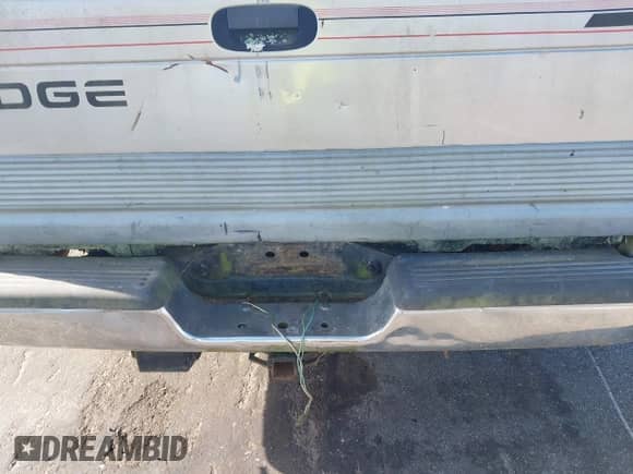 1996 Dodge 2500 with VIN 1B7KC23C3TJ145047, listed as a IAAI auction lot 42535903 with 213,669 mi miles and . Bid and sale history available at DreamBid. Image 13.