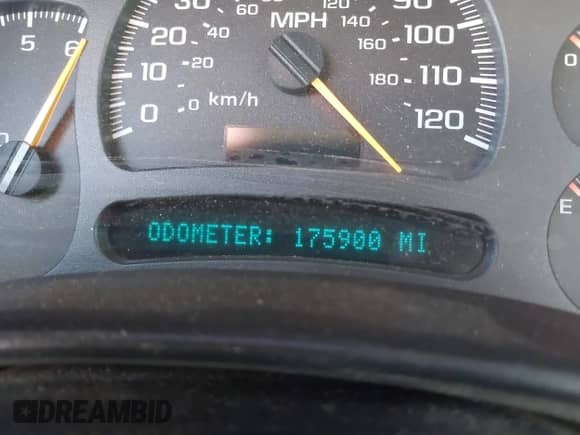 2003 GMC Sierra 1500 SLE с VIN 2GTEC19T631218369, выставлен на аукционе IAAI как лот 41456586 с пробегом 175 900 миль миль и . История ставок и продаж доступна на DreamBid. Изображение 15.