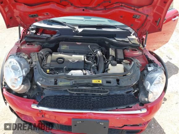 2013 MINI Hardtop S with VIN WMWSV3C57DT478646, listed as a IAAI auction lot 42458167 with 112,784 mi miles and . Bid and sale history available at DreamBid. Image 10.