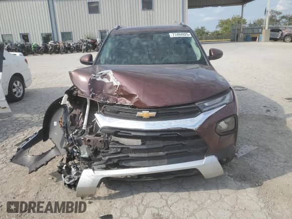 2023 Chevrolet TrailBlazer LT с VIN KL79MPS22PB181312, выставлен на аукционе Copart как лот 71494925 с пробегом 45 979 миль миль и Списание • Salvage title. История ставок и продаж доступна на DreamBid. Изображение 5.