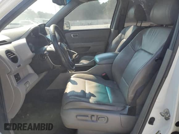 2011 Honda Pilot Touring с VIN 5FNYF3H93BB053642, выставлен на аукционе Copart как лот 71074825 с пробегом 171 403 миль миль и Списание • Salvage title. История ставок и продаж доступна на DreamBid. Изображение 7.