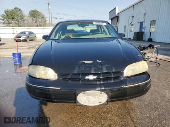 1998 Chevrolet Lumina LS z VIN 2G1WL52MXW9168766, wystawiony jako Copart lot #47944175 z przebiegiem 334 701 mil mil oraz Szkoda całkowita • Salvage title. Historia ofert i sprzedaży dostępna na DreamBid. Obrazek 5.