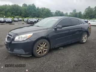 2013 Chevrolet Malibu LT с VIN 1G11C5SA0DF208728, выставлен на аукционе Copart как лот 67239185 с пробегом 164 721 миль миль и Чистый • Clean title. История ставок и продаж доступна на DreamBid. Изображение 1.