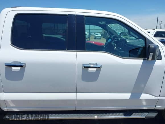 2021 Ford F-150 XL с VIN 1FTFW1E52MKE40105, выставлен на аукционе IAAI как лот 42628378 с пробегом 127 687 миль миль и . История ставок и продаж доступна на DreamBid. Изображение 13.