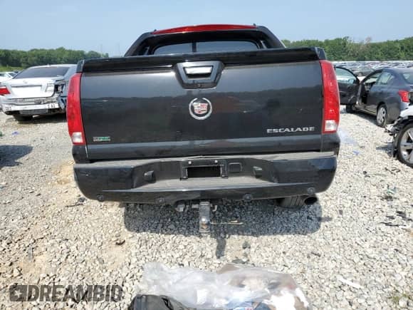 2010 Cadillac Escalade EXT Premium with VIN 3GYVKNEF9AG296234, listed as a Copart auction lot 65543374 with Not provided miles and Clean title. Bid and sale history available at DreamBid. Image 6.