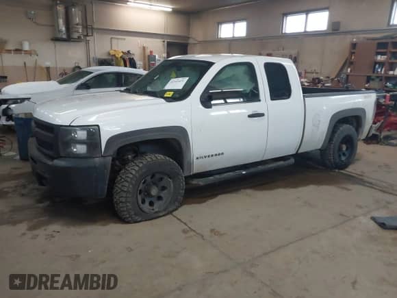 2010 Chevrolet Silverado 1500 Work Truck with VIN 1GCSKPEAXAZ158629, listed as a IAAI auction lot 41343431 with 189,650 mi miles and . Bid and sale history available at DreamBid. Image 17.