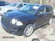 2010 Jeep Compass Sport z VIN 1J4NT1FB1AD624776, wystawiony jako IAAI lot #41571247 z przebiegiem 172 799 mil mil oraz . Historia ofert i sprzedaży dostępna na DreamBid. Obrazek 21.