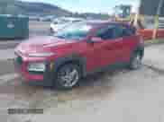 2021 Hyundai Kona SE с VIN KM8K1CAA0MU744674, выставлен на аукционе IAAI как лот 43438957 с пробегом 110 477 миль миль и . История ставок и продаж доступна на DreamBid. Изображение 2.