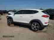 2016 Hyundai Tucson Sport z VIN KM8J33A25GU088457, wystawiony jako Copart lot #80355445 z przebiegiem 151 307 mil mil oraz Szkoda całkowita • Salvage title. Historia ofert i sprzedaży dostępna na DreamBid. Obrazek 2.