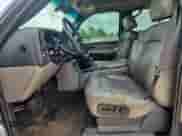 2002 Chevrolet Tahoe LT z VIN 1GNEK13Z02J311254, wystawiony jako Copart lot #62494695 z przebiegiem 270 399 mil mil oraz Szkoda całkowita • Salvage title. Historia ofert i sprzedaży dostępna na DreamBid. Obrazek 7.