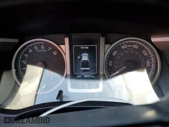 2022 Toyota Tacoma SR5 с VIN 3TMAZ5CNXNM184608, выставлен на аукционе Copart как лот 67236575 с пробегом 48 491 миль миль и Списание • Salvage title. История ставок и продаж доступна на DreamBid. Изображение 9.