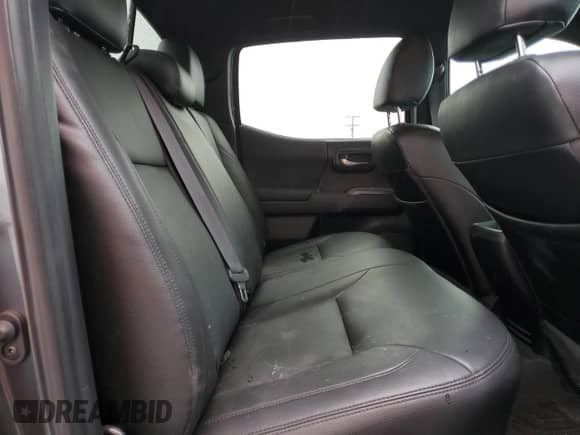 2020 Toyota Tacoma SR5 с VIN 3TMBZ5DN1LM026688, выставлен на аукционе Copart как лот 48474175 с пробегом 25 358 миль миль и Списание • Salvage title. История ставок и продаж доступна на DreamBid. Изображение 10.